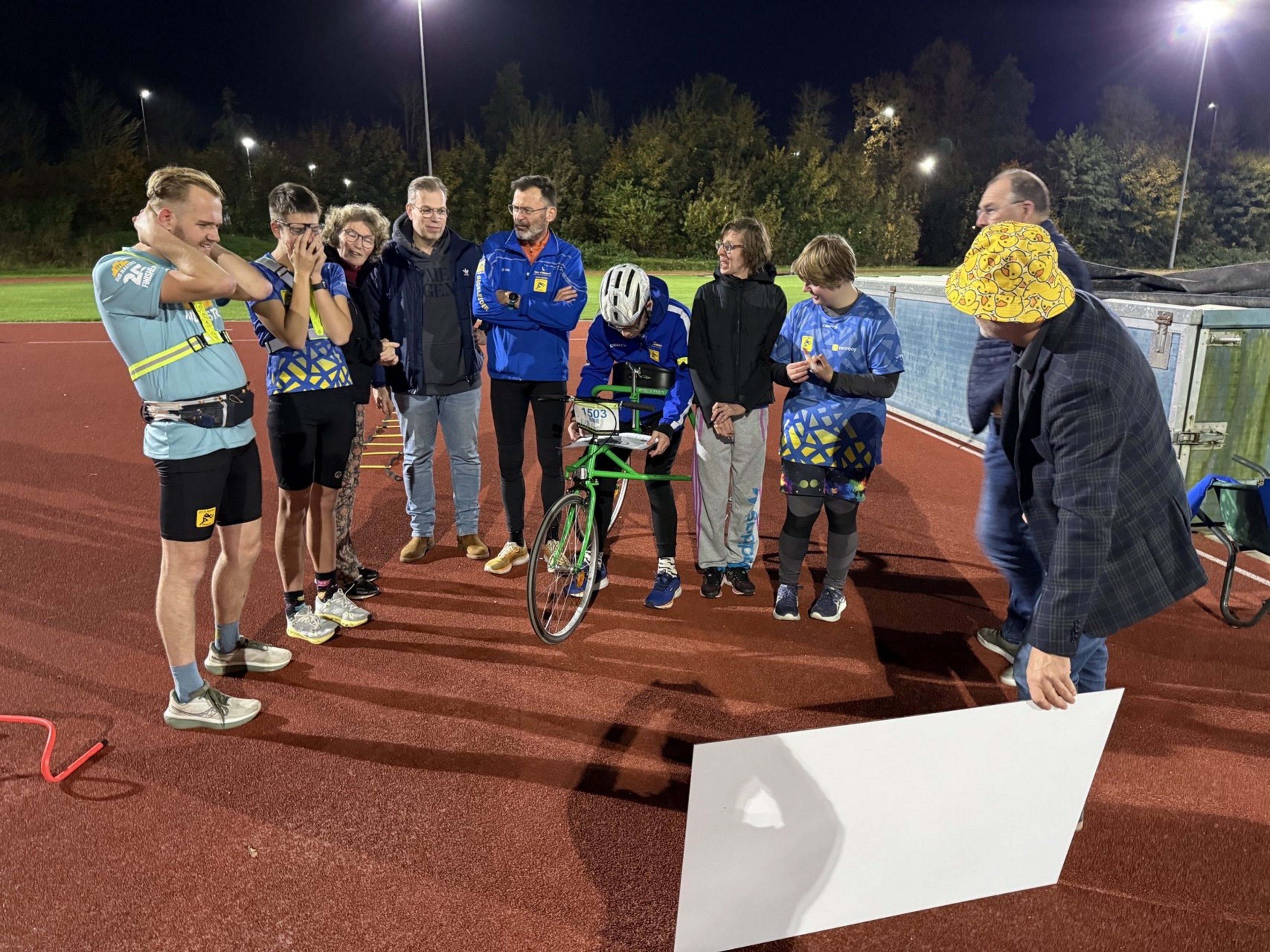 Uitreiking prijs G-sporters AV De sprinter 